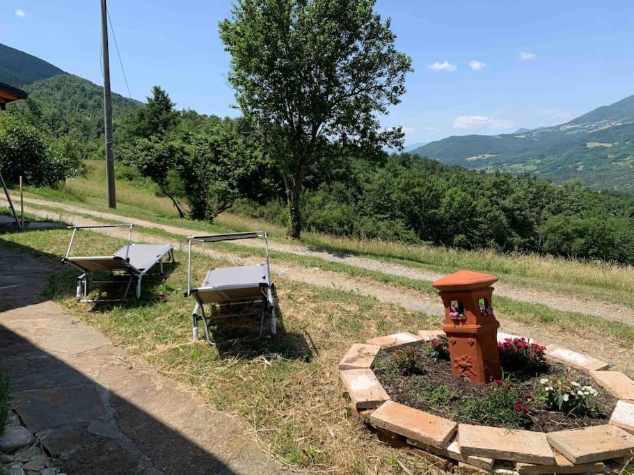 La Casa Sulla Collina Villa Varsi Kültér fotó